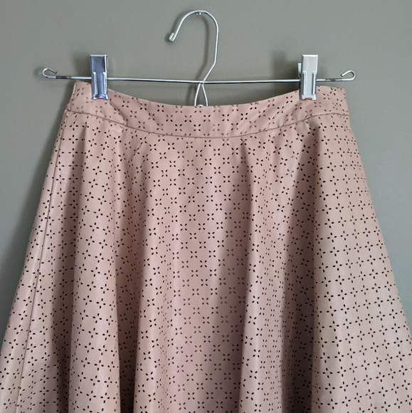 Anthro Sunday in Brooklyn | blush swing skirt - Picture 5 of 8